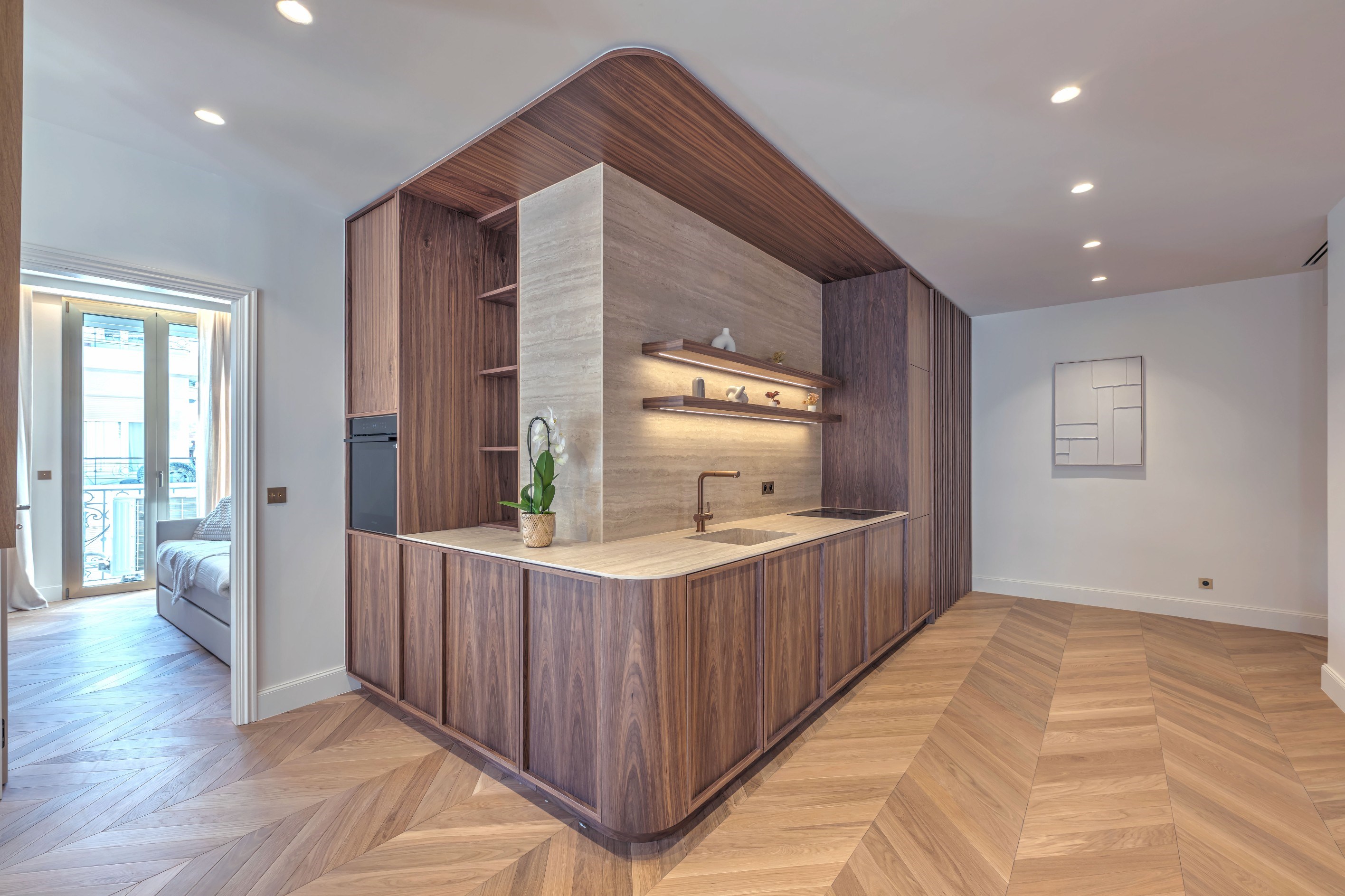  Character-filled three-bedroom apartment in Nice