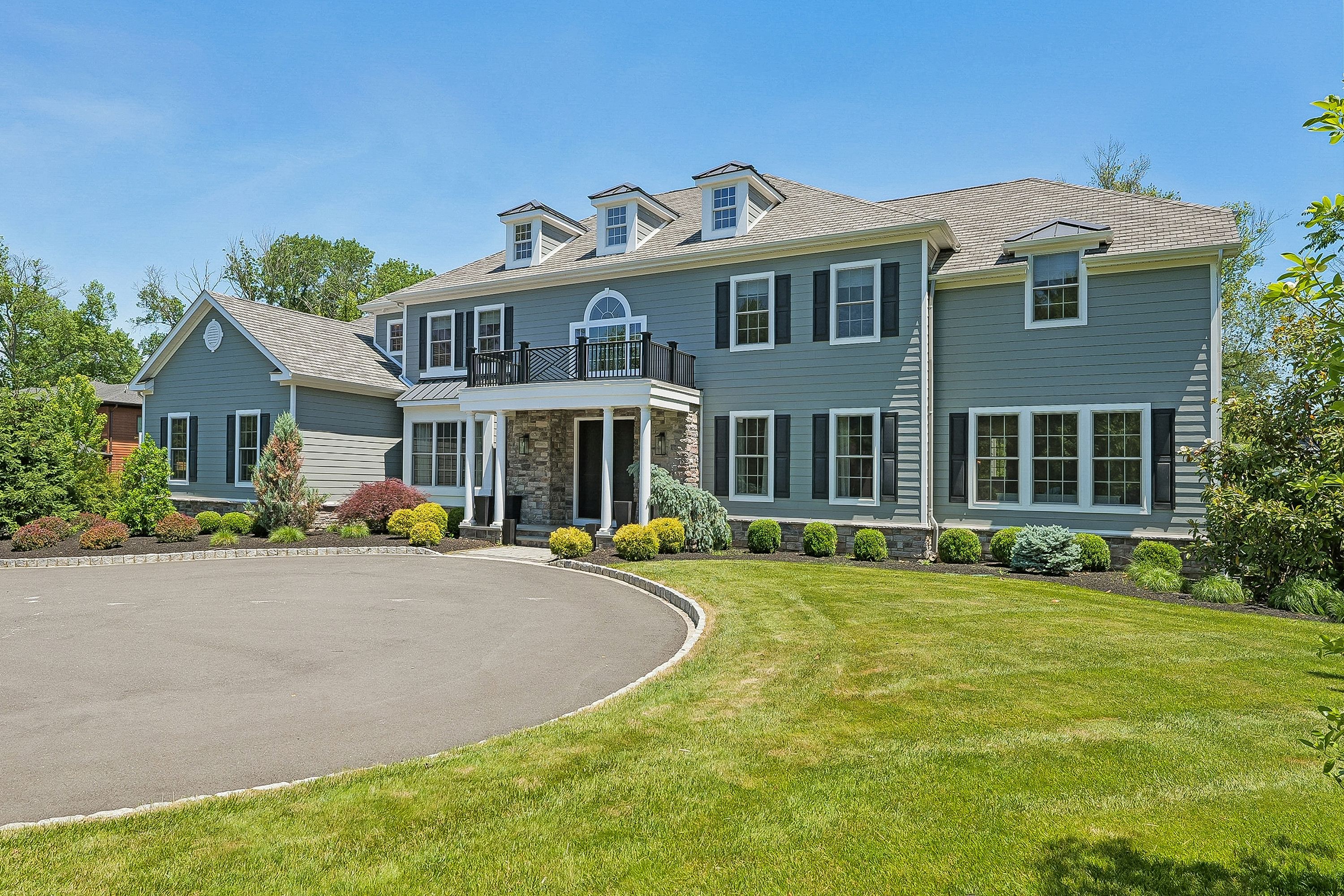  The Modern Princeton Estate: Custom Design, Privacy, and Presence - 物件實景