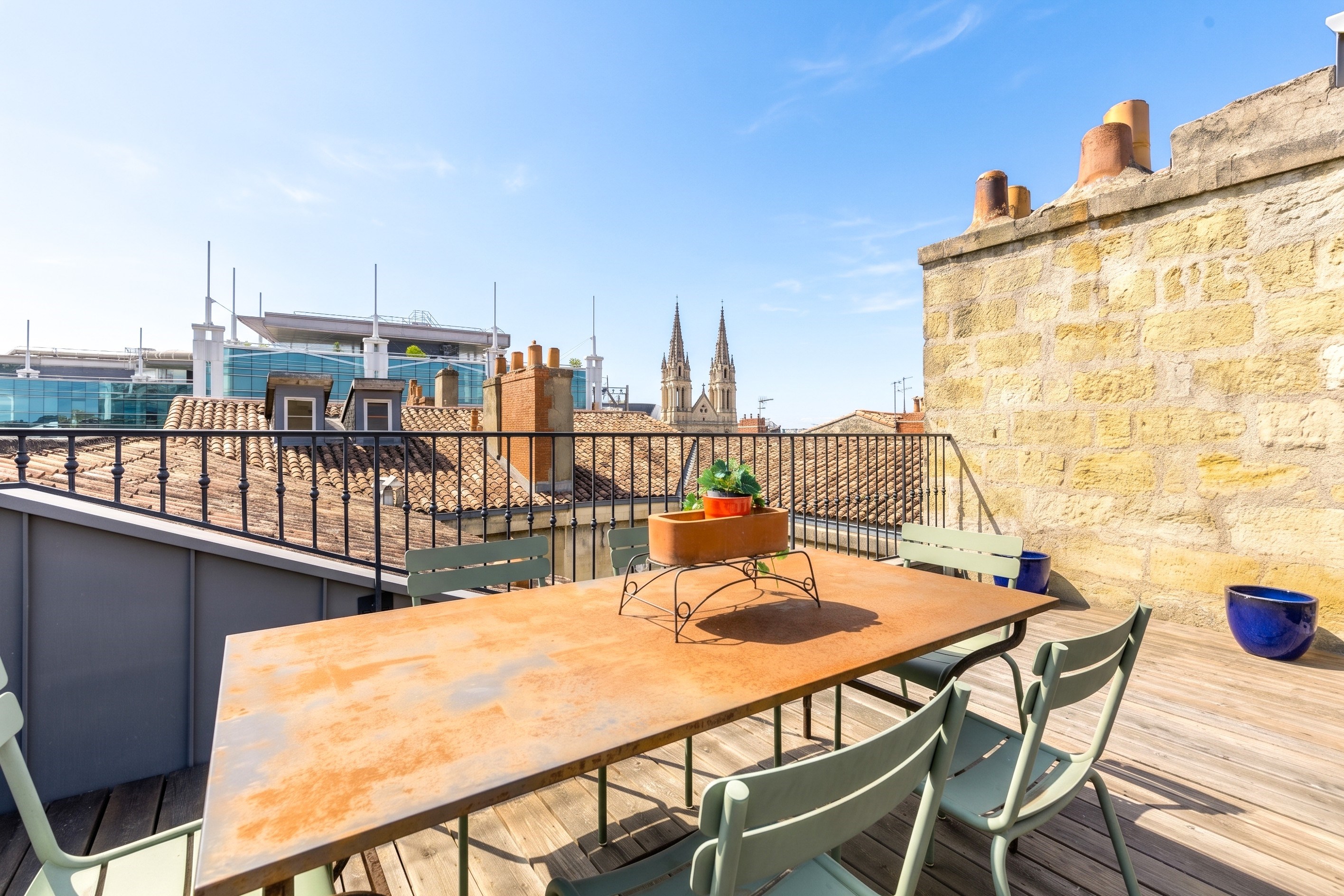  STUNNING APARTMENT WITH TERRACE AND GARONNE RIVER VIEW - 物件實景