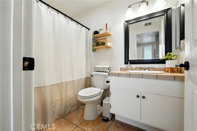 Corona, California, 92882, United States, 2 Bedrooms Bedrooms, ,2 BathroomsBathrooms,Residential,For Sale,1935171