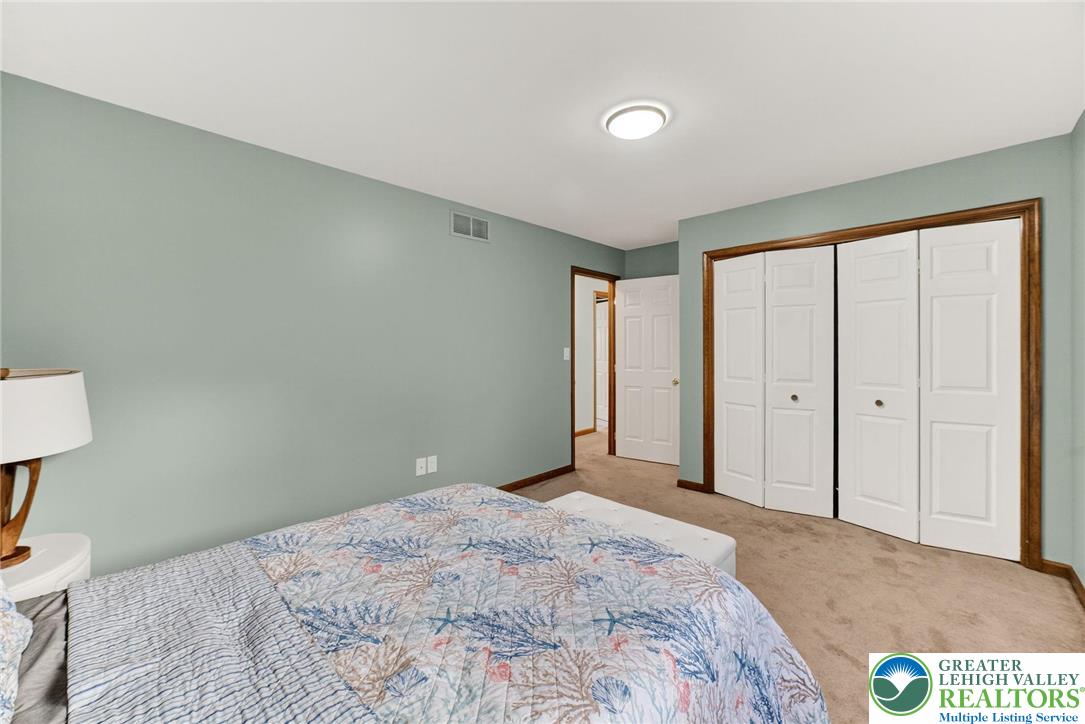 North Whitehall Twp, Pennsylvania, 18069, United States, 4 Bedrooms Bedrooms, ,3 BathroomsBathrooms,Residential,For Sale,1987552