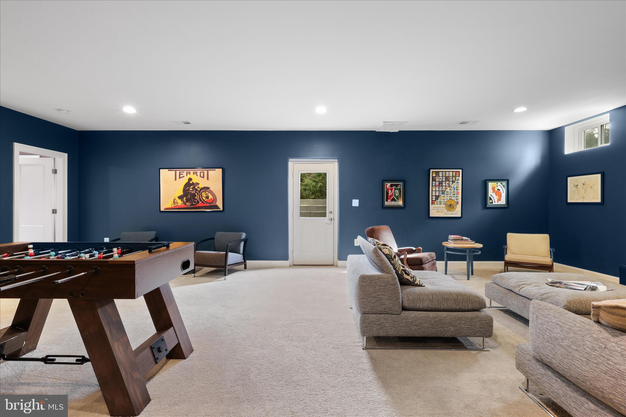 Aldie, Virginia, 20105, United States, 5 Bedrooms Bedrooms, ,5 BathroomsBathrooms,Residential,For Sale,1987386