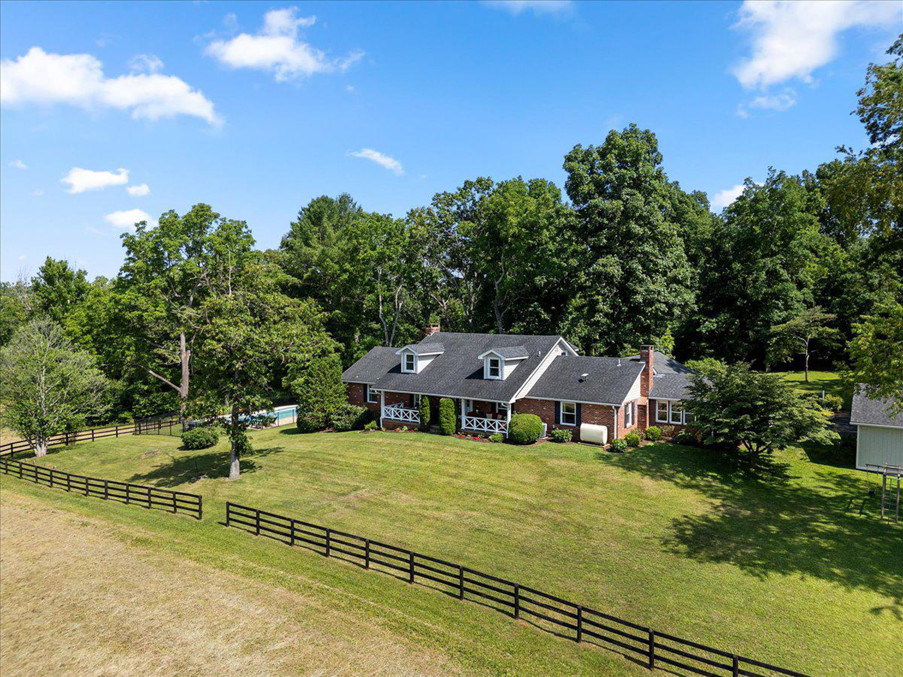  8374 Elway Lane, Warrenton, VA, 20186 - 物件實景