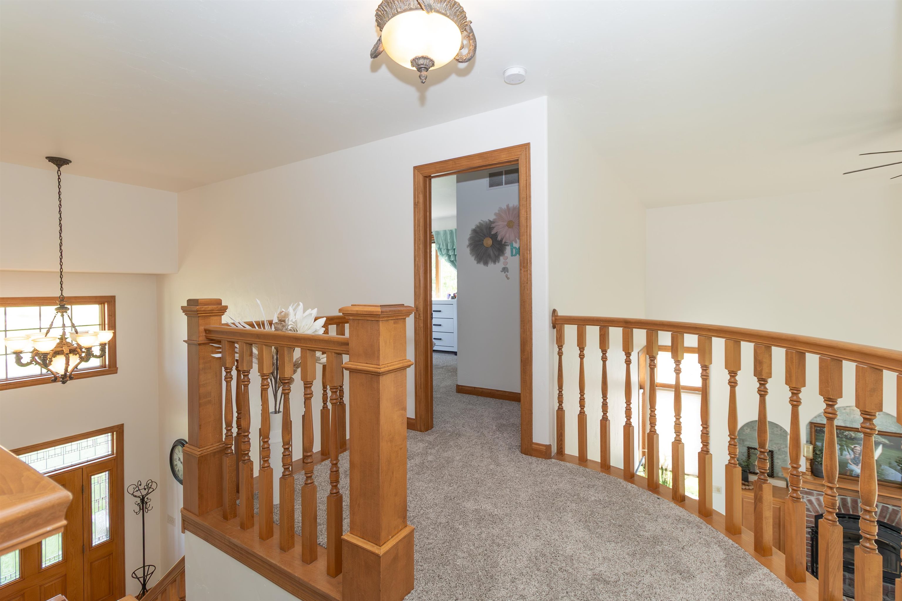 SEYMOUR, Wisconsin, 54115, United States, 4 Bedrooms Bedrooms, ,4 BathroomsBathrooms,Residential,For Sale,1926224