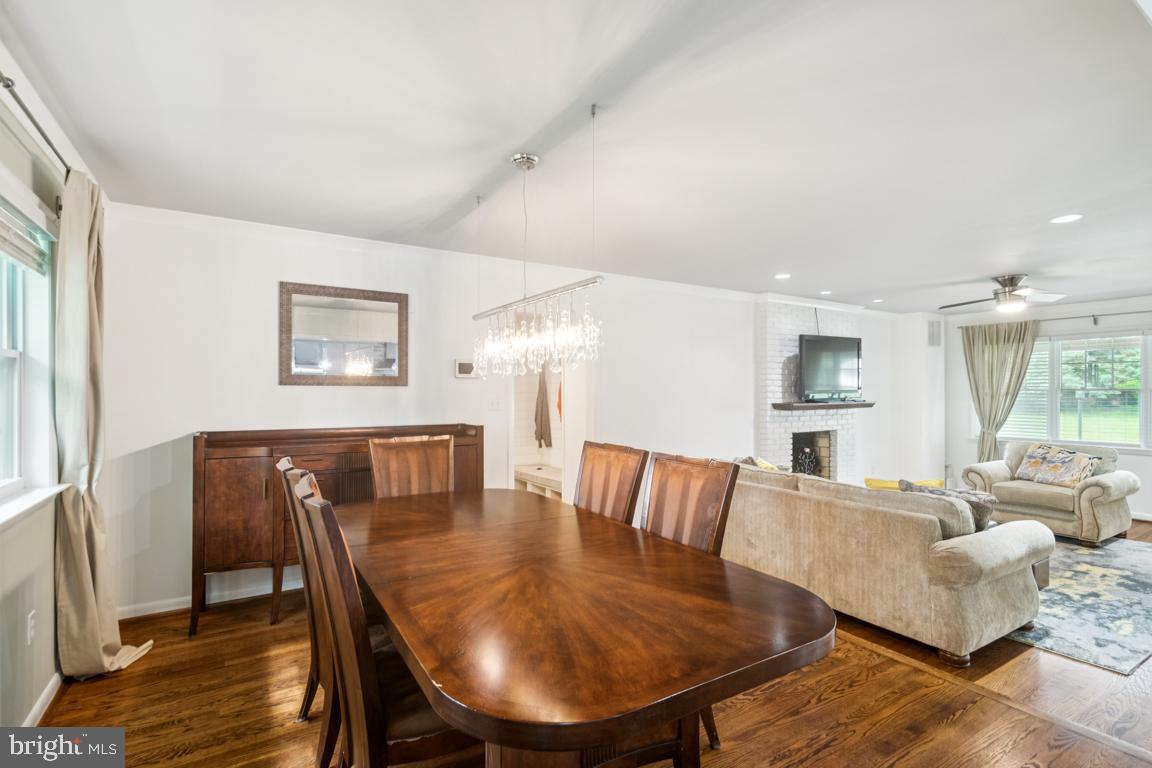 Randallstown, Maryland, 21133, United States, 4 Bedrooms Bedrooms, ,4 BathroomsBathrooms,Residential,For Sale,1927801