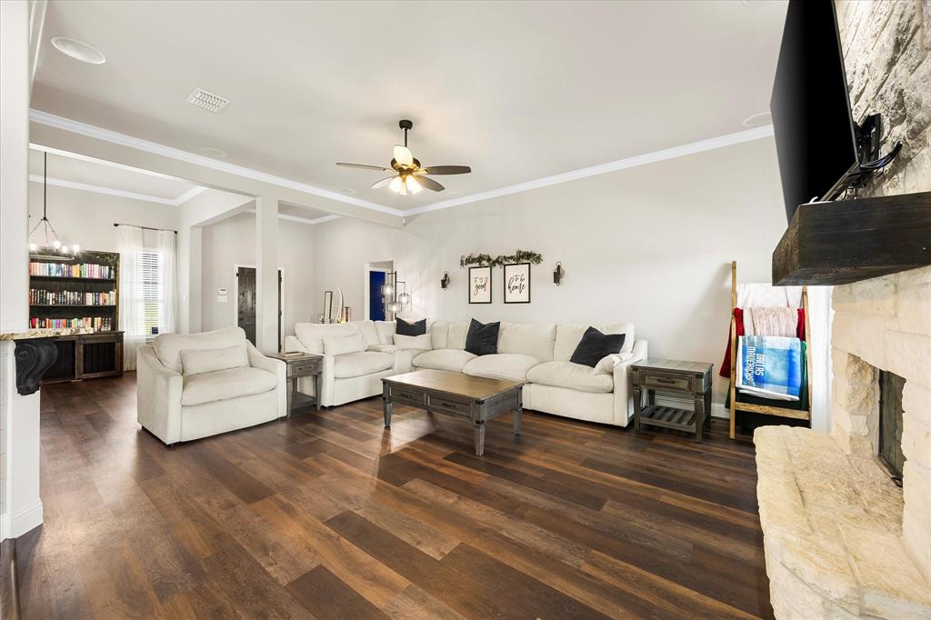 Caddo Mills, Texas, 75135, United States, 4 Bedrooms Bedrooms, ,2 BathroomsBathrooms,Residential,For Sale,1907350