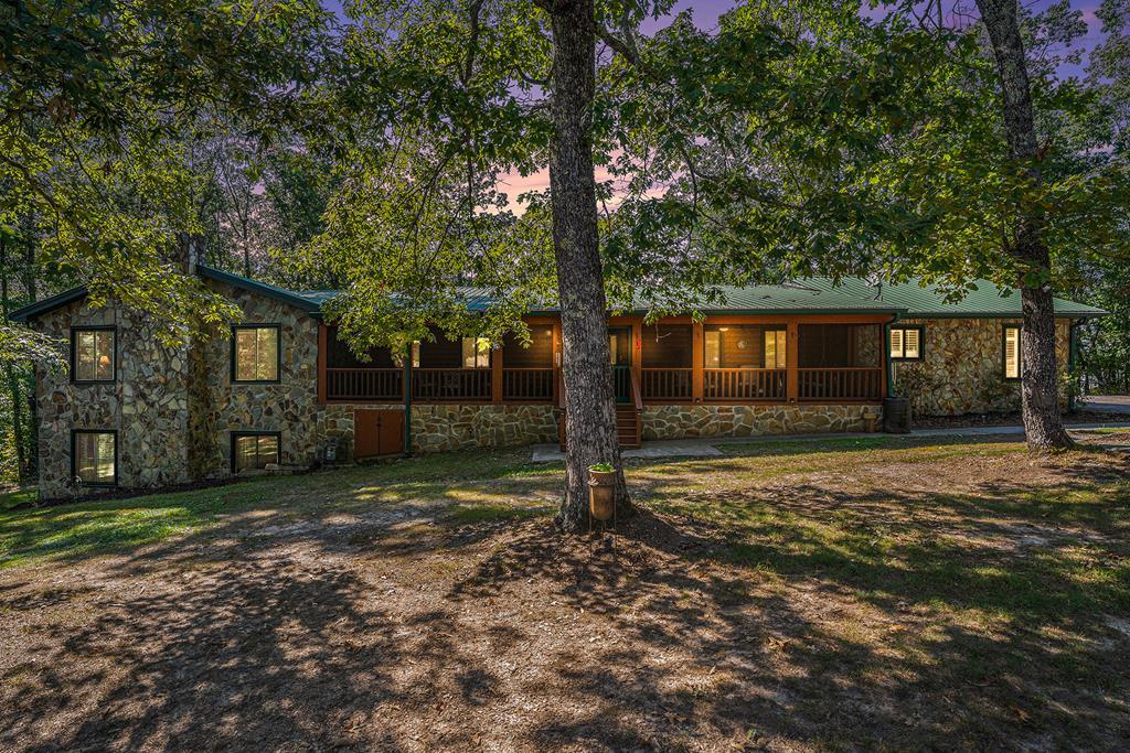 Blue Ridge, Georgia, 30513, United States, 6 Bedrooms Bedrooms, ,4 BathroomsBathrooms,Residential,For Sale,1858999
