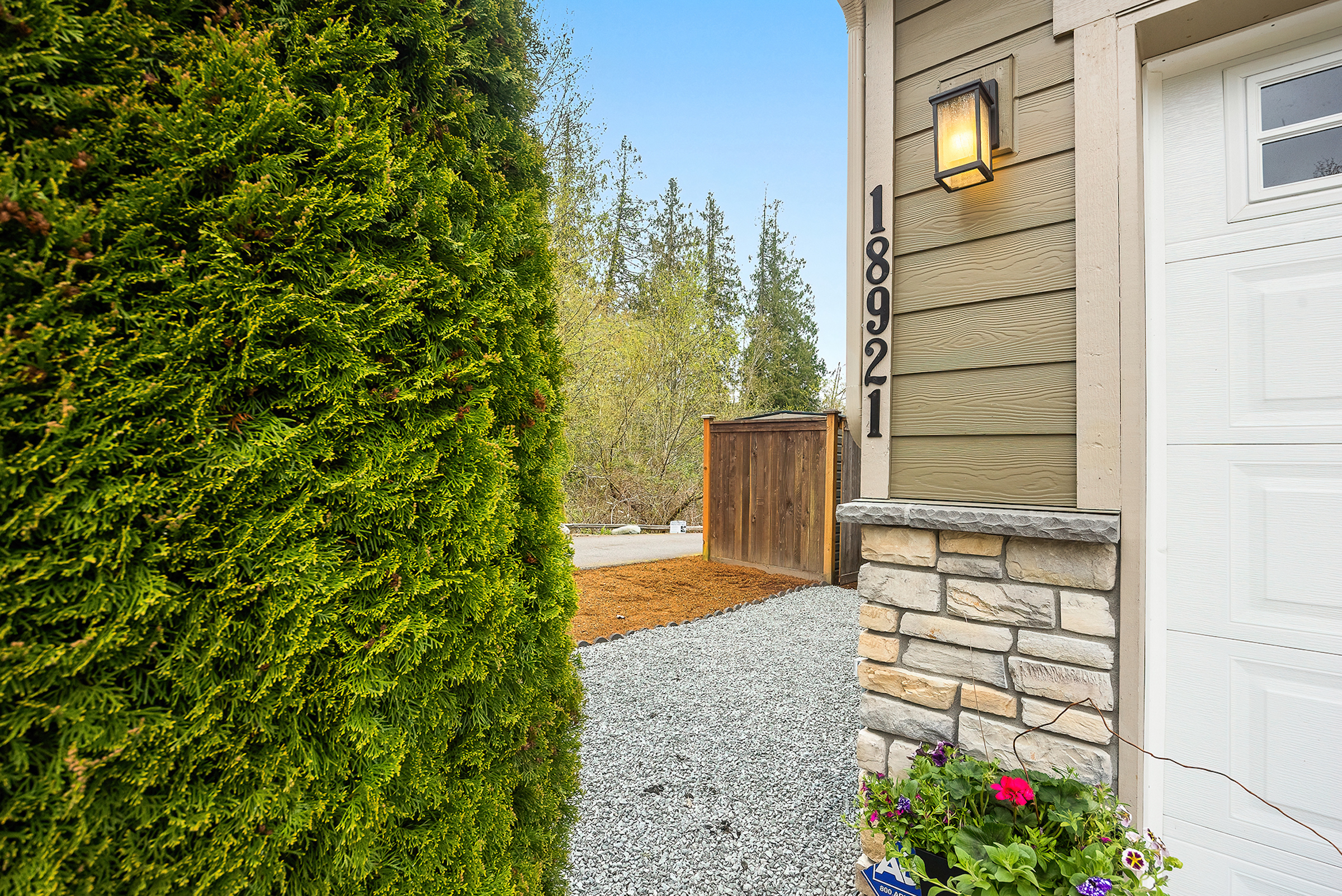  Bright & Cozy Foxglove Hill Home - 物件實景