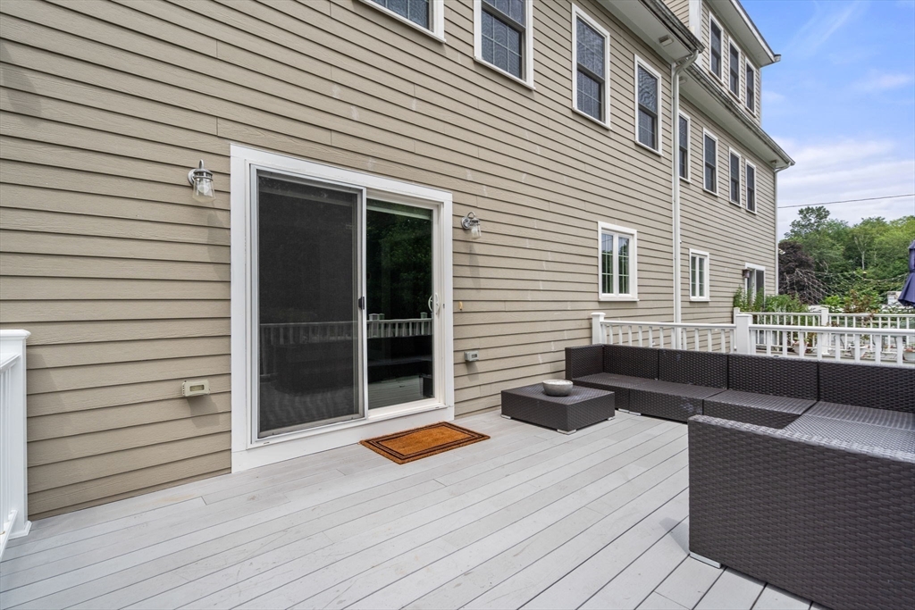 Natick, Massachusetts, 01760, United States, 3 Bedrooms Bedrooms, ,3 BathroomsBathrooms,Residential,For Sale,1941867
