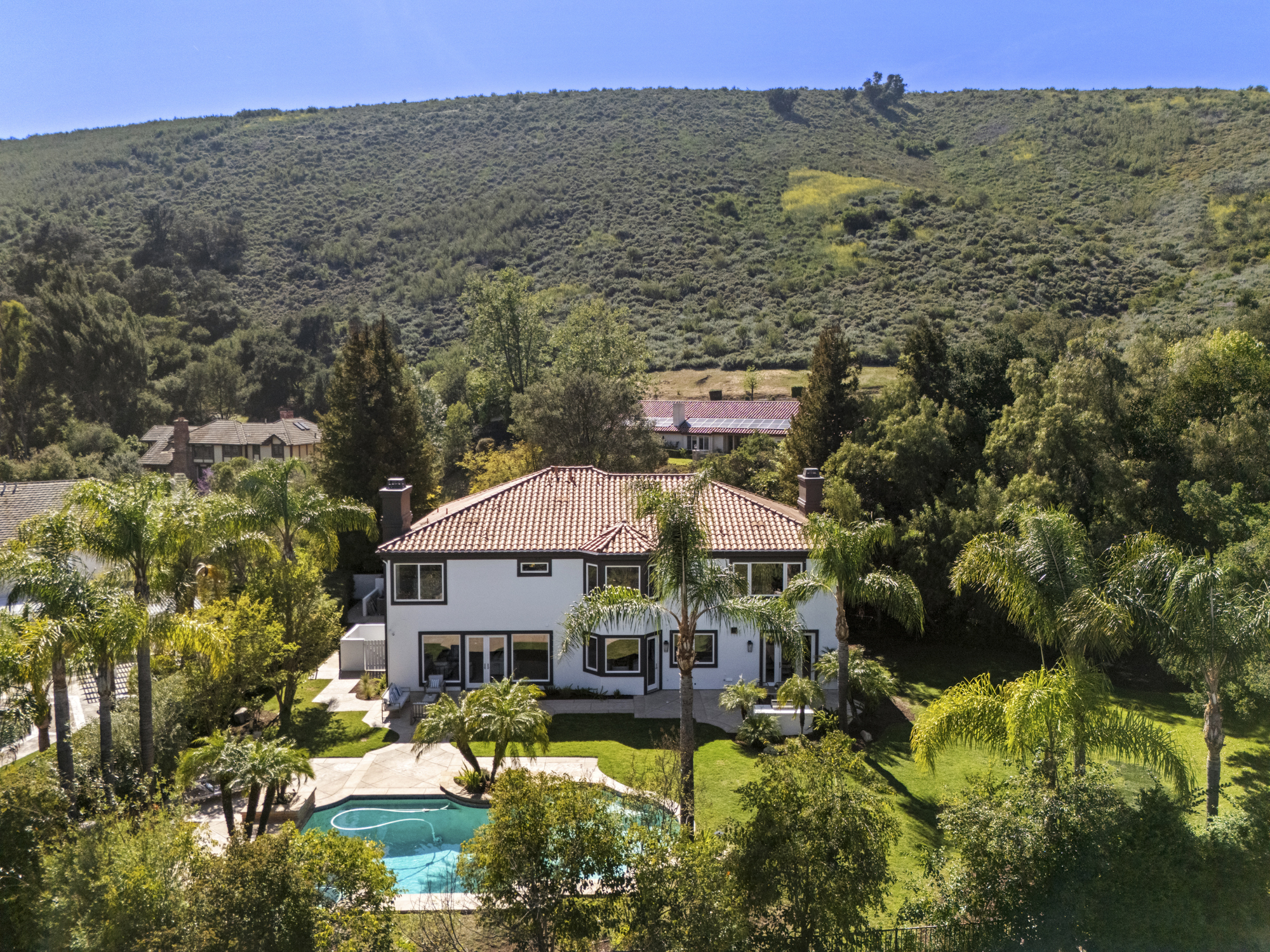  3909 Cresthaven Dr - 物件實景