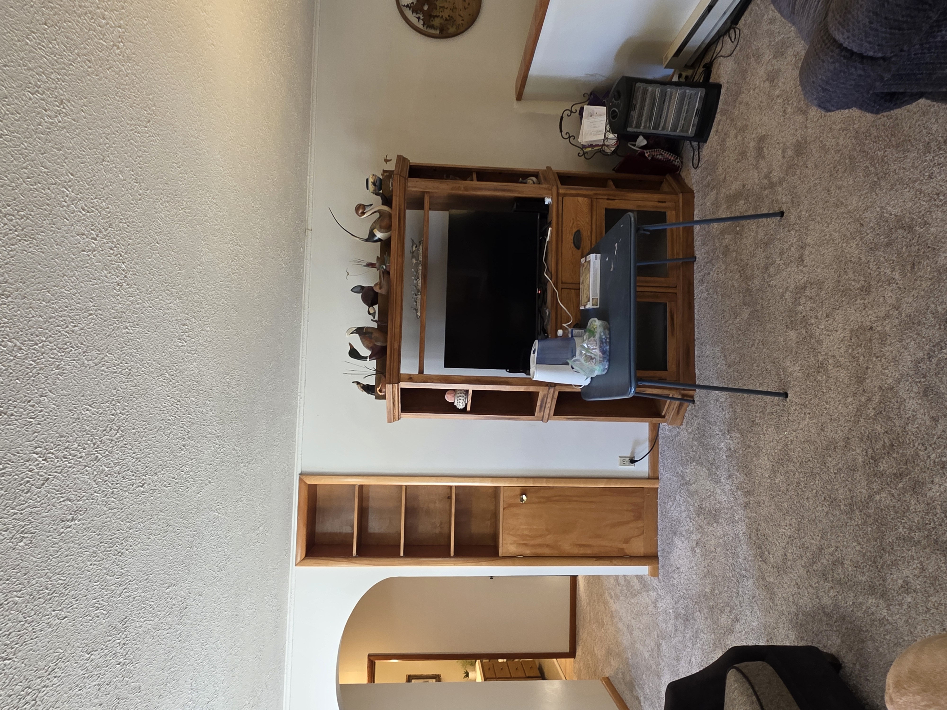 Dillon, Montana, 59725, United States, 5 Bedrooms Bedrooms, ,4 BathroomsBathrooms,Residential,For Sale,1980555