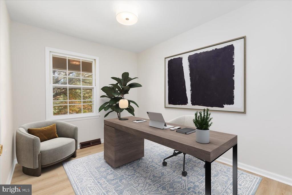 Leesburg, Virginia, 20176, United States, 6 Bedrooms Bedrooms, ,3 BathroomsBathrooms,Residential,For Sale,1979496