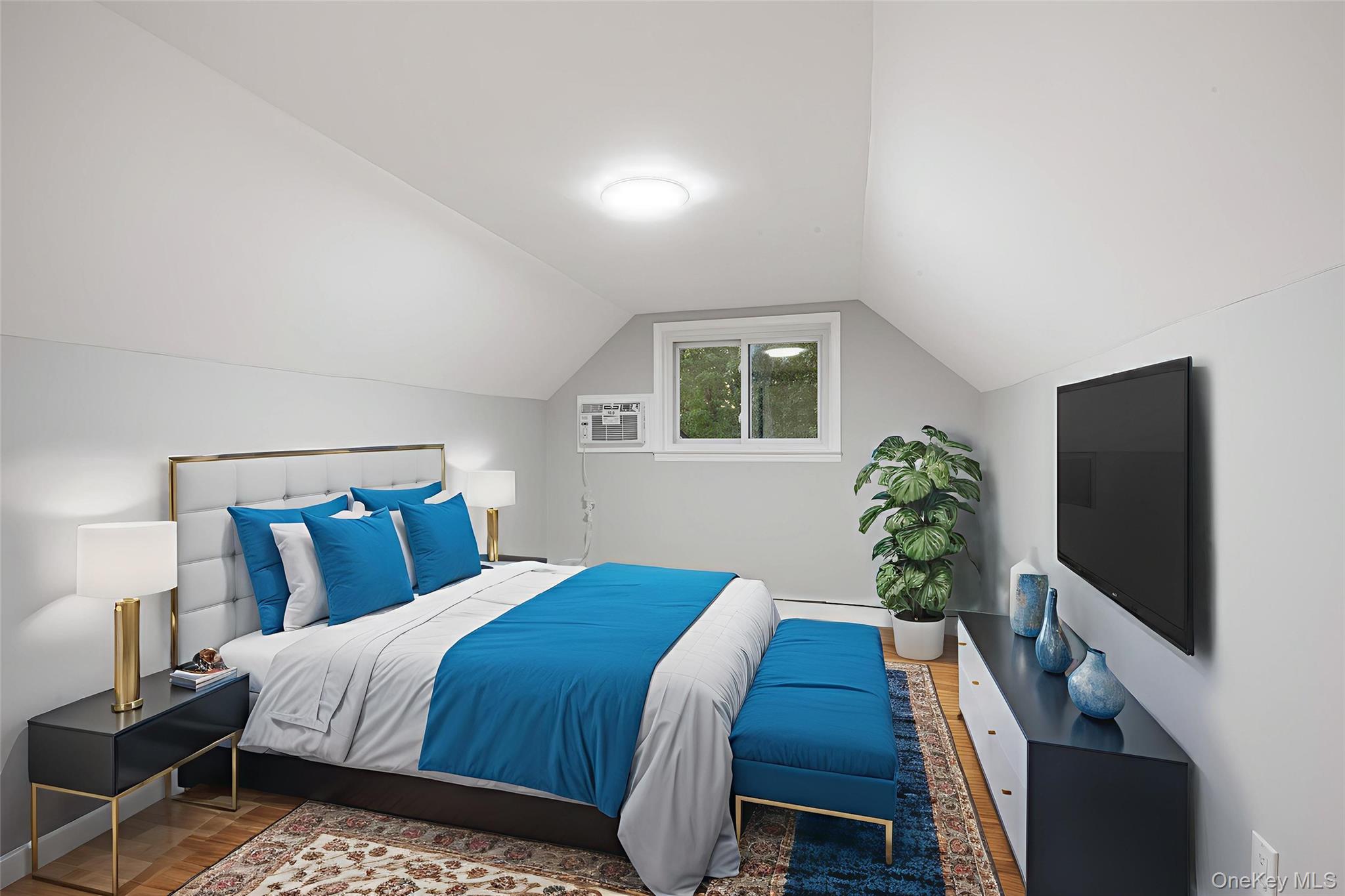 Amityville, New York, 11701, United States, 4 Bedrooms Bedrooms, ,2 BathroomsBathrooms,Residential,For Sale,2001816