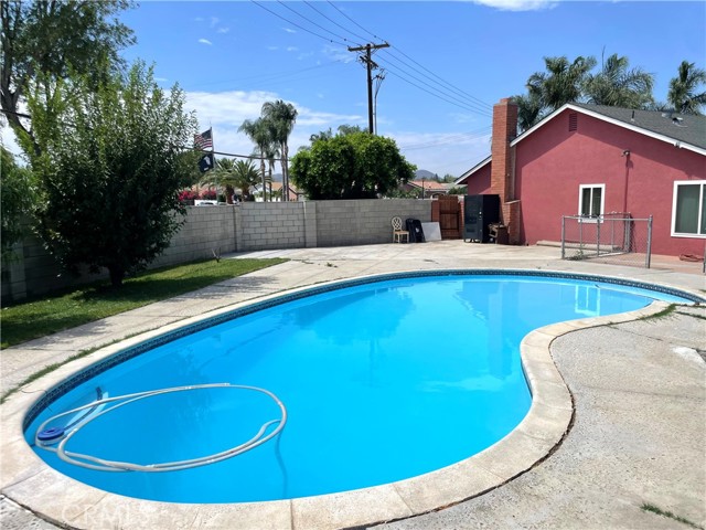 Riverside, California, 92503, United States, 4 Bedrooms Bedrooms, ,2 BathroomsBathrooms,Residential,For Sale,1928709
