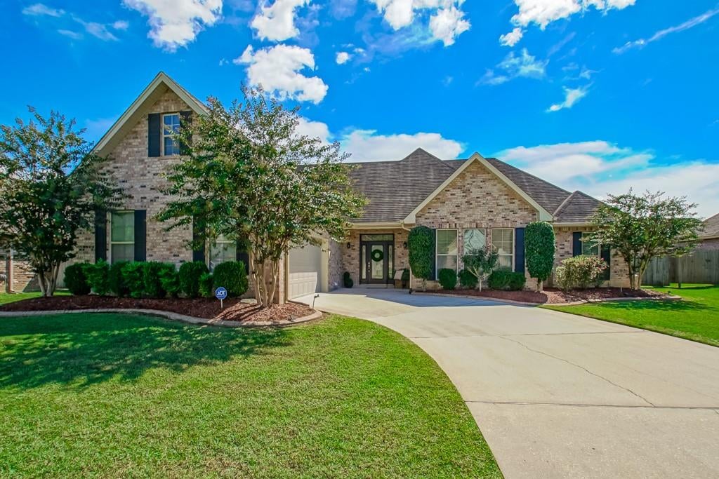 Naples Ct, Slidell, LA 70458