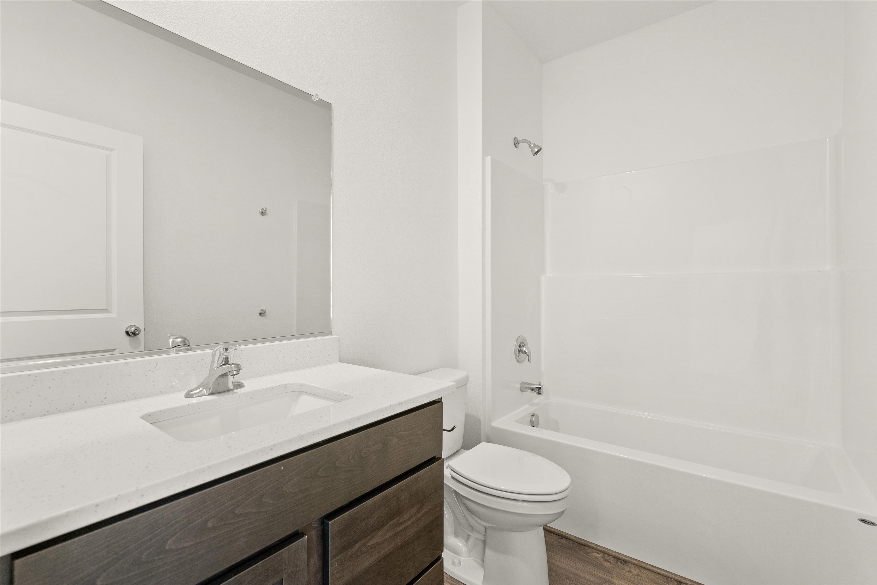 Deer Park, Washington, 99006, United States, 3 Bedrooms Bedrooms, ,Residential,For Sale,1877119