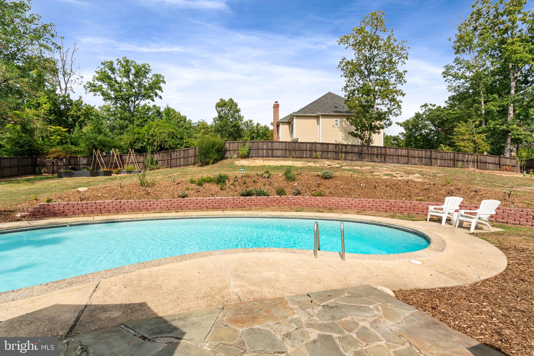 Lorton, Virginia, 22079, United States, 4 Bedrooms Bedrooms, ,3 BathroomsBathrooms,Residential,For Sale,1974671