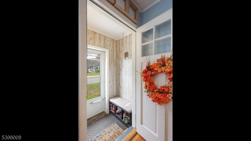 Cranford Twp., New Jersey, 07016, United States, 4 Bedrooms Bedrooms, ,2 BathroomsBathrooms,Residential,For Sale,1989171