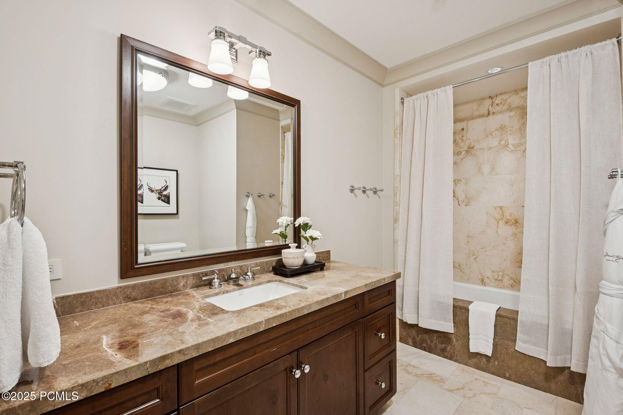 Park City, Utah, 84060, United States, 4 Bedrooms Bedrooms, ,5 BathroomsBathrooms,Residential,For Sale,1934666