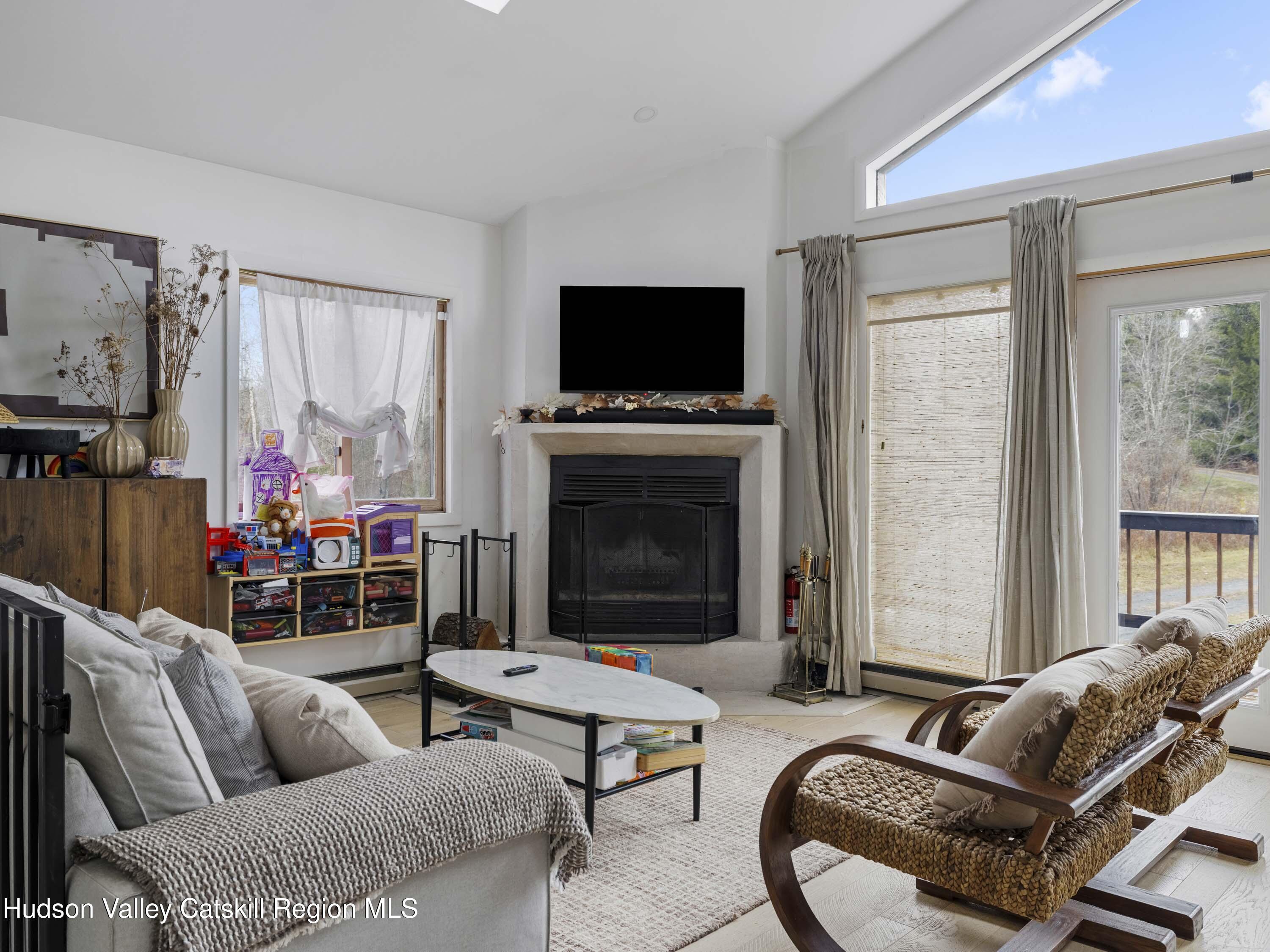 Jewett, New York, 12444, United States, 3 Bedrooms Bedrooms, ,3 BathroomsBathrooms,Residential,For Sale,1996238