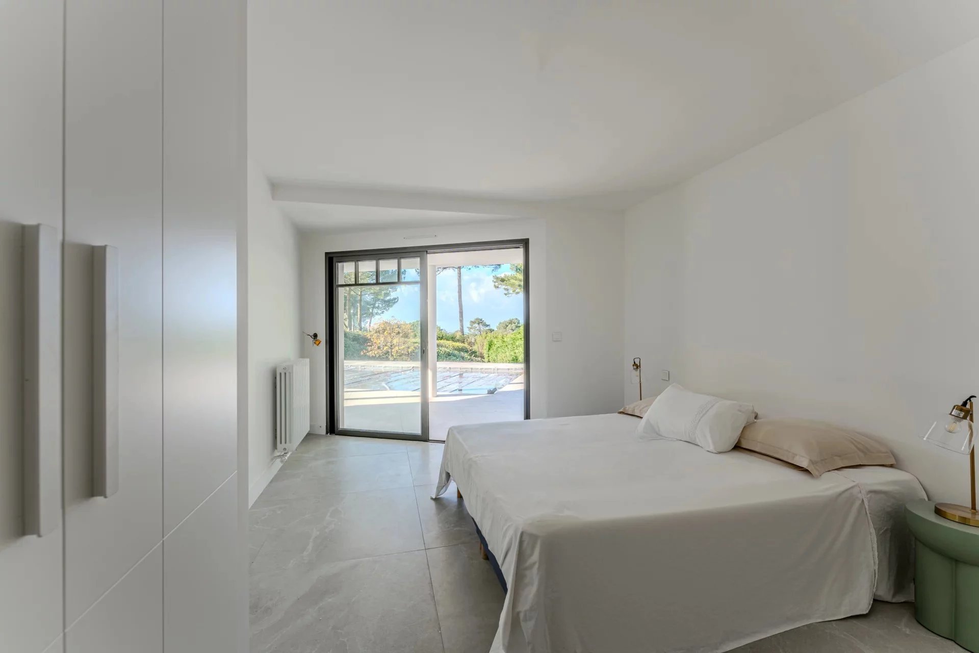 Pyla-sur-Mer, New Aquitaine, 33115, FR, 5 Bedrooms Bedrooms, ,5 BathroomsBathrooms,Residential,For Sale,1669094