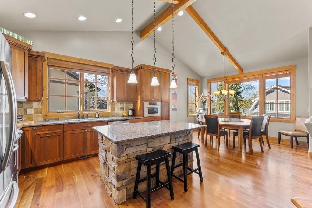 McCall, Idaho, 83638, United States, 4 Bedrooms Bedrooms, ,3 BathroomsBathrooms,Residential,For Sale,1801783