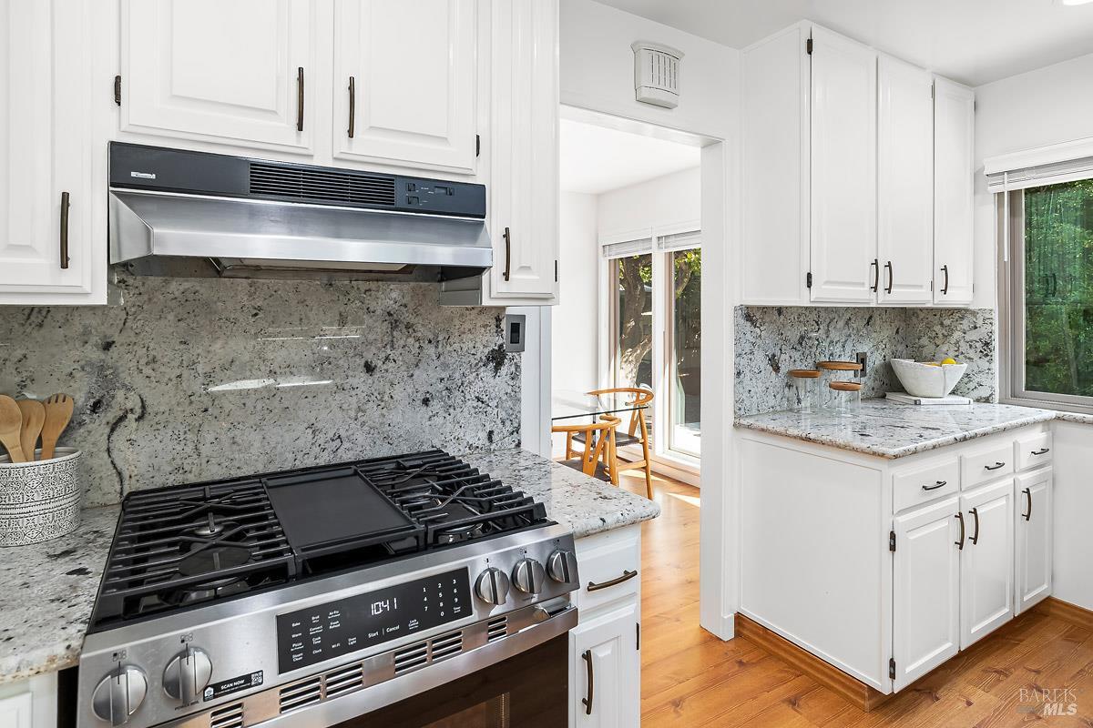 San Rafael, California, 94903, United States, 3 Bedrooms Bedrooms, ,1 BathroomBathrooms,Residential,For Sale,1916835