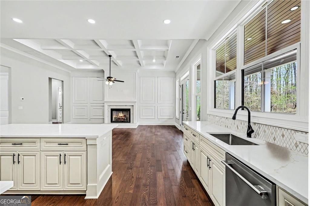 Atlanta, Georgia, 30349, United States, 4 Bedrooms Bedrooms, ,4 BathroomsBathrooms,Residential,For Sale,2033657