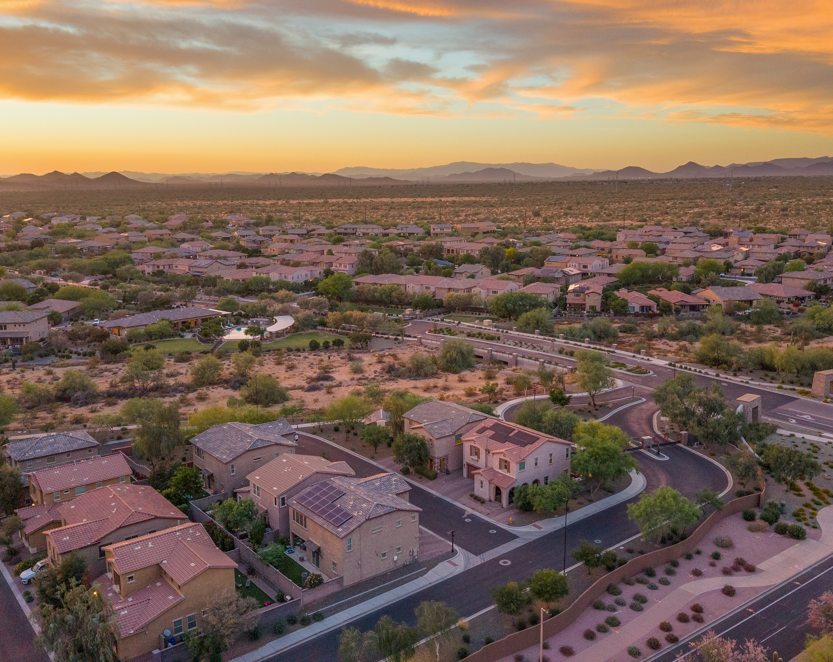  4724 E Parkside Lane  Phoenix, AZ - 物件實景