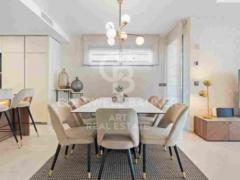 Marbella, Andalusia, ES, 5 Bedrooms Bedrooms, ,4 BathroomsBathrooms,Residential,For Sale,1795134
