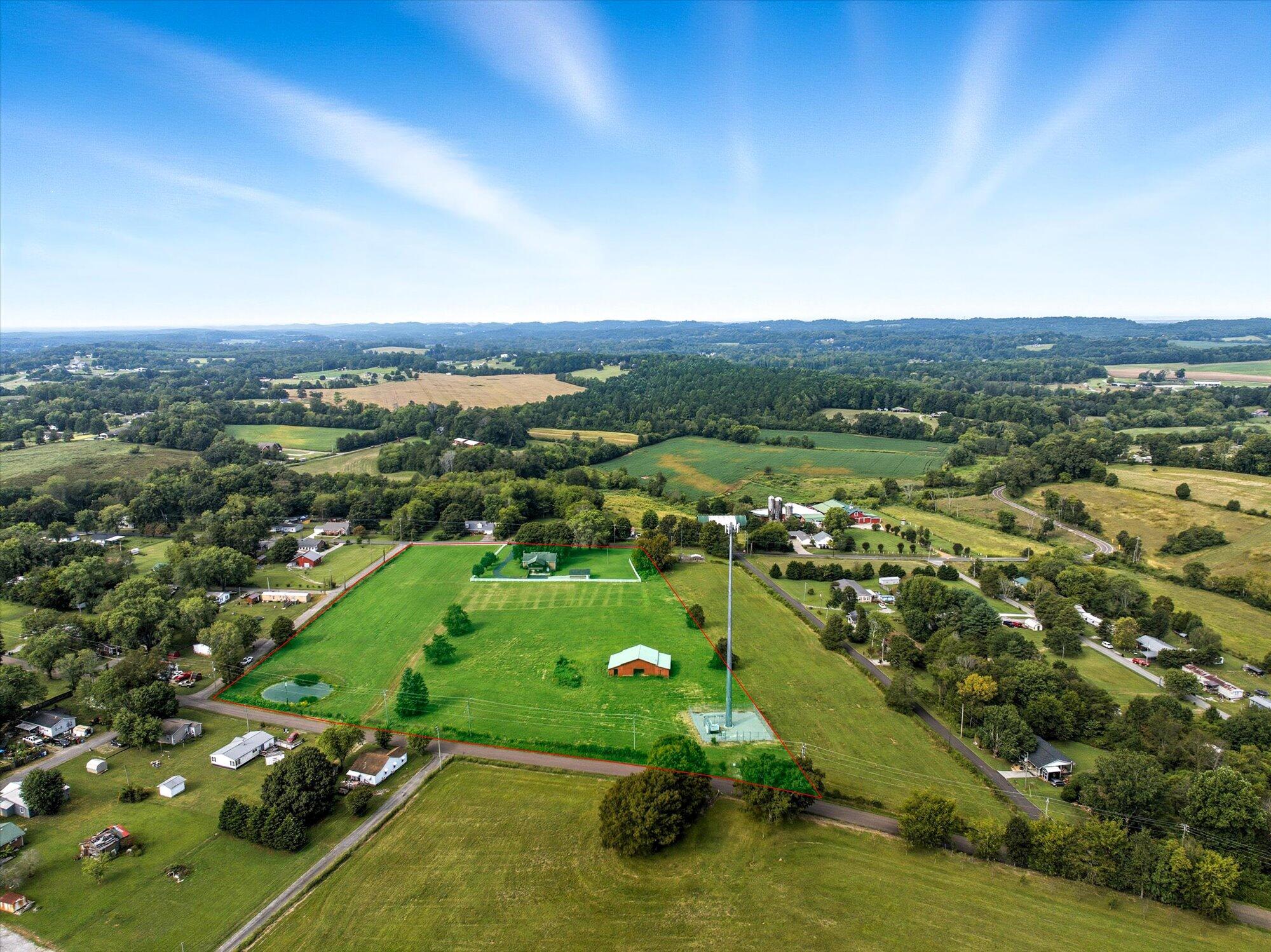 Englewood, Tennessee, 37329, United States, 3 Bedrooms Bedrooms, ,3 BathroomsBathrooms,Residential,For Sale,1976055