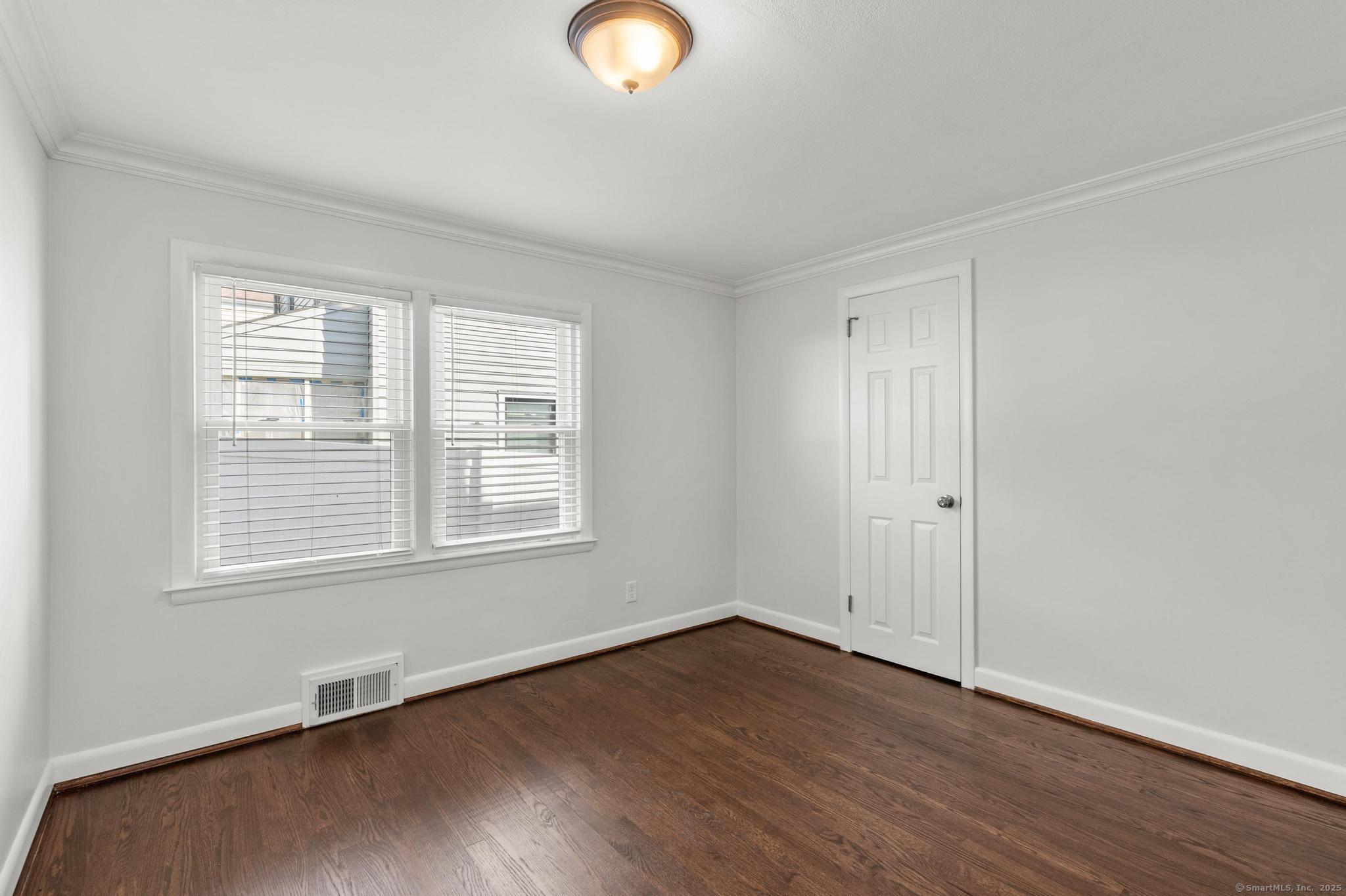 West Hartford, Connecticut, 06119, United States, 4 Bedrooms Bedrooms, ,2 BathroomsBathrooms,Residential,For Sale,1934206
