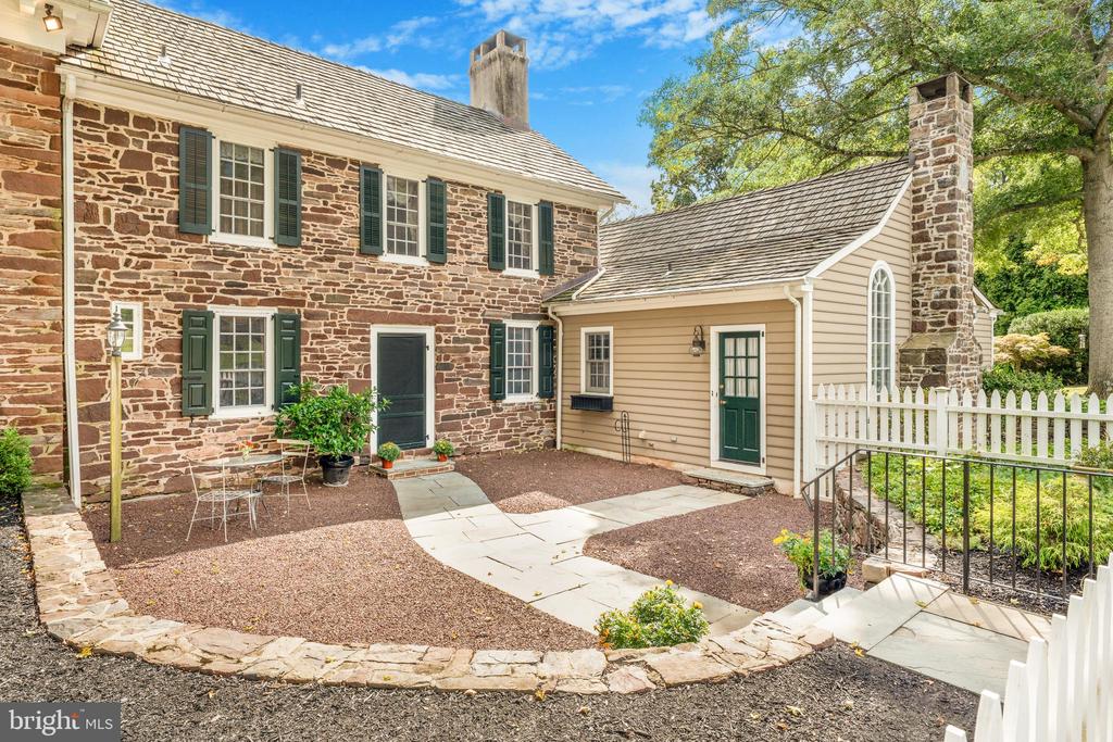 Newtown, Pennsylvania, 18940, United States, 4 Bedrooms Bedrooms, ,4 BathroomsBathrooms,Residential,For Sale,1995554