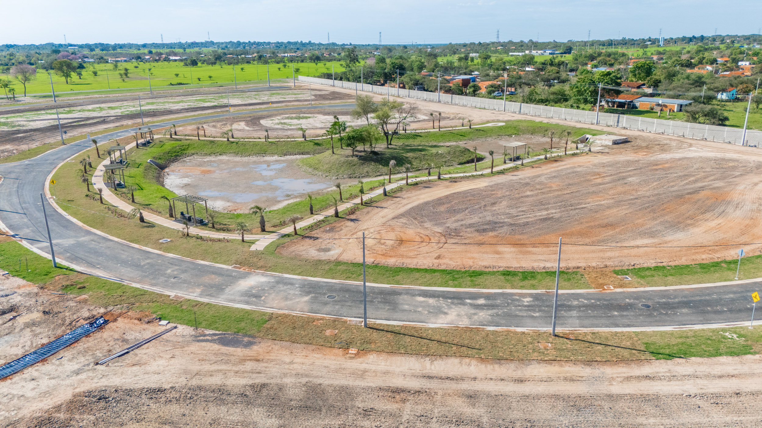  Lot in AquaDelta Gated Community  A New Way of Living by the River - 物件實景