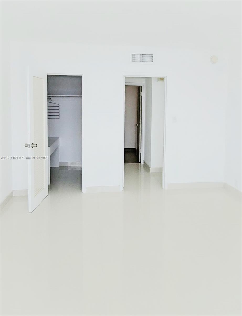 Miami Beach, Florida, 33139, United States, 1 Bedroom Bedrooms, ,1 BathroomBathrooms,Residential,For Sale,1807111