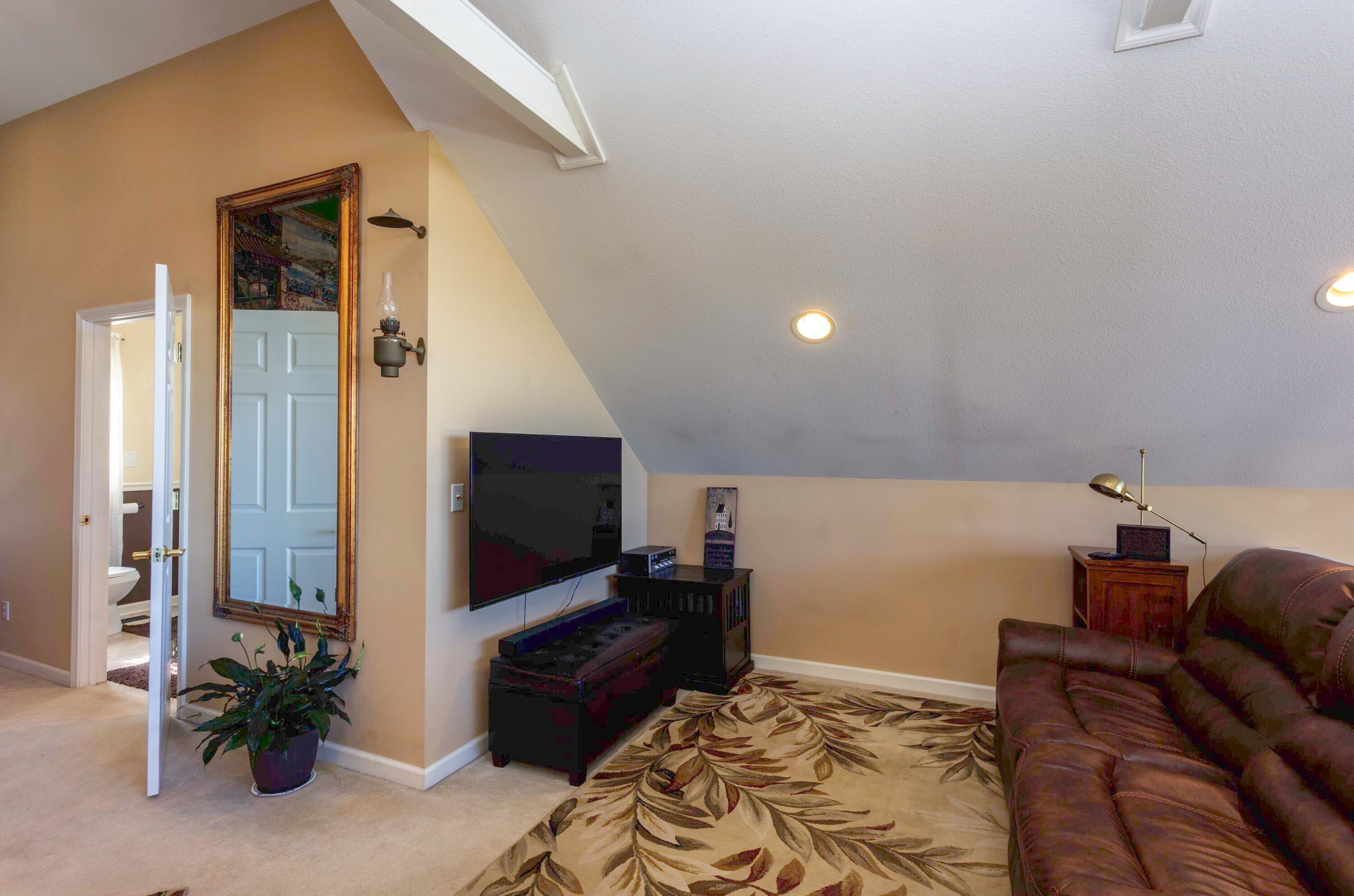 3043 Porch Rock Road, Pikeville, Tennessee, 37367, United States, 2 Bedrooms Bedrooms, ,2 BathroomsBathrooms,Residential,For Sale,3043 Porch Rock Road,1434882