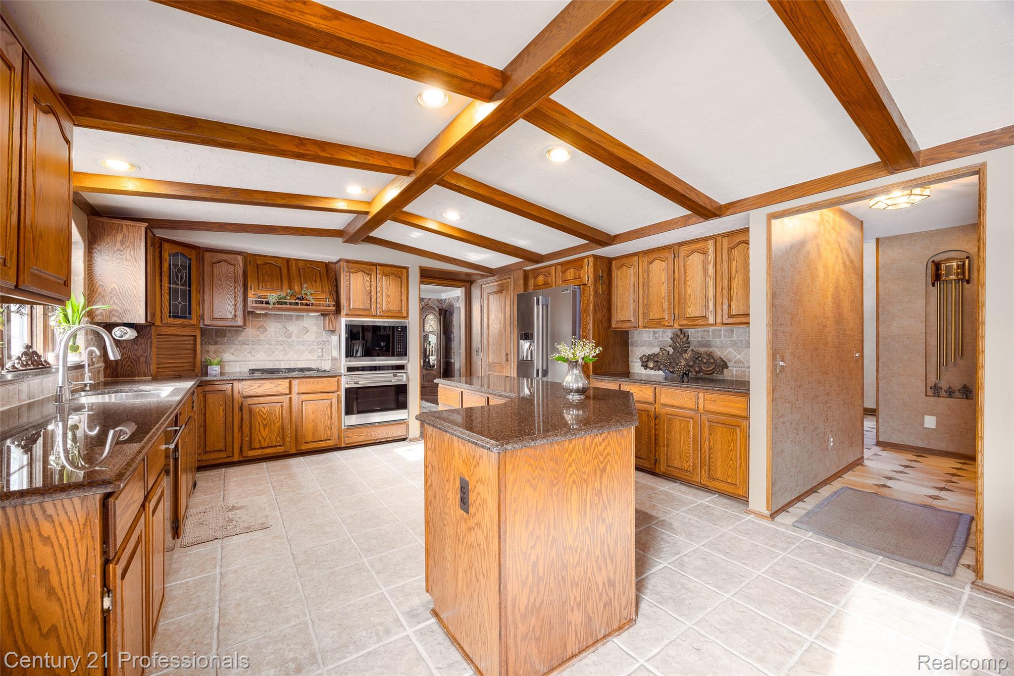 Rochester, Michigan, 48306, United States, 4 Bedrooms Bedrooms, ,3 BathroomsBathrooms,Residential,For Sale,1943231