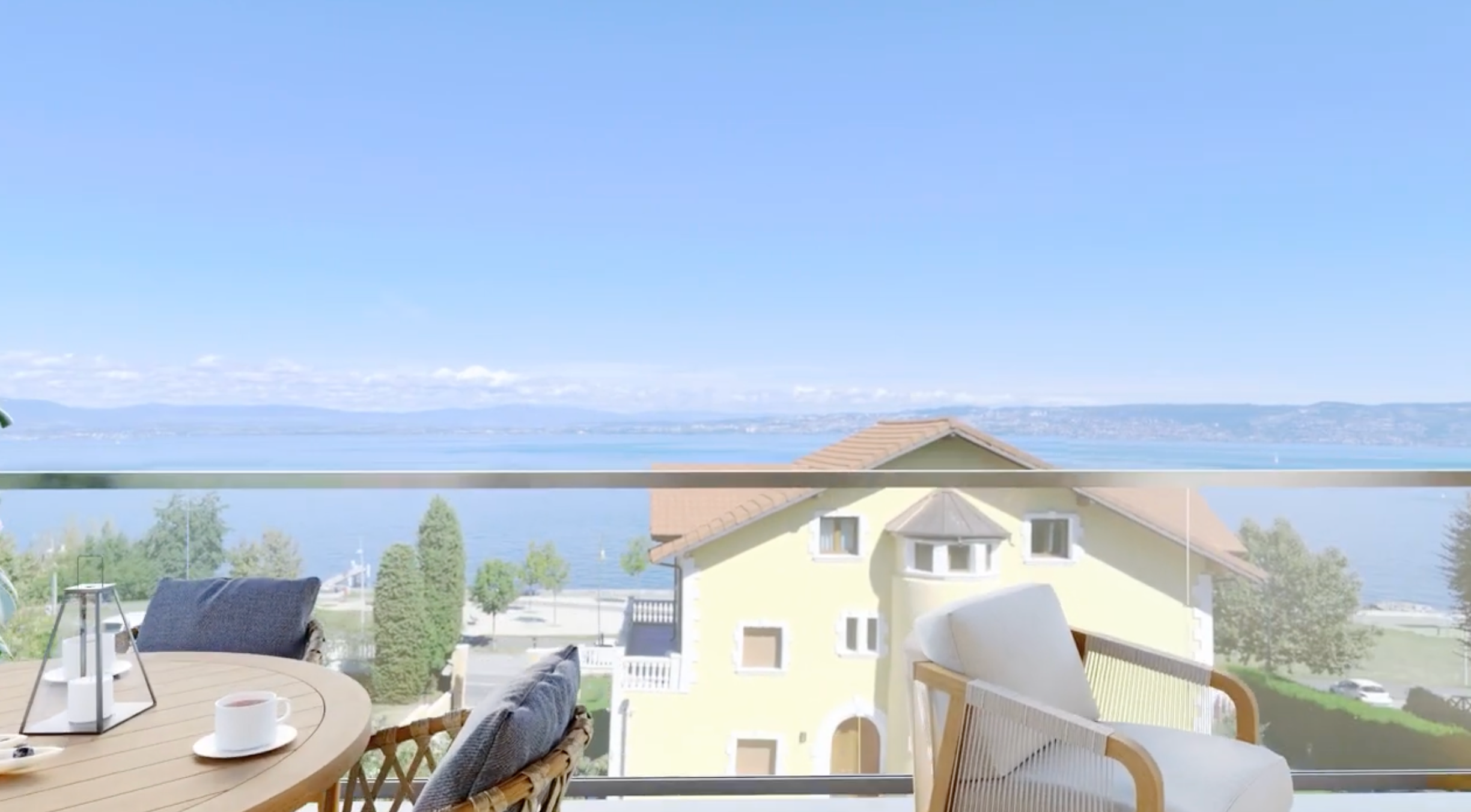  Sale PENTHOUSE WITH LAKE VIEW - 物件實景