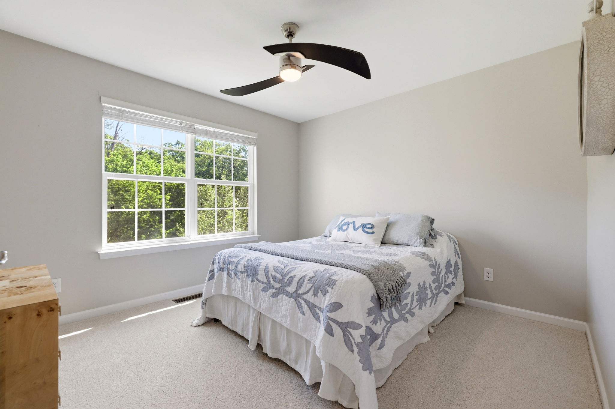  13506 Eagles Rest Drive, Leesburg, VA 20176 - 物件實景