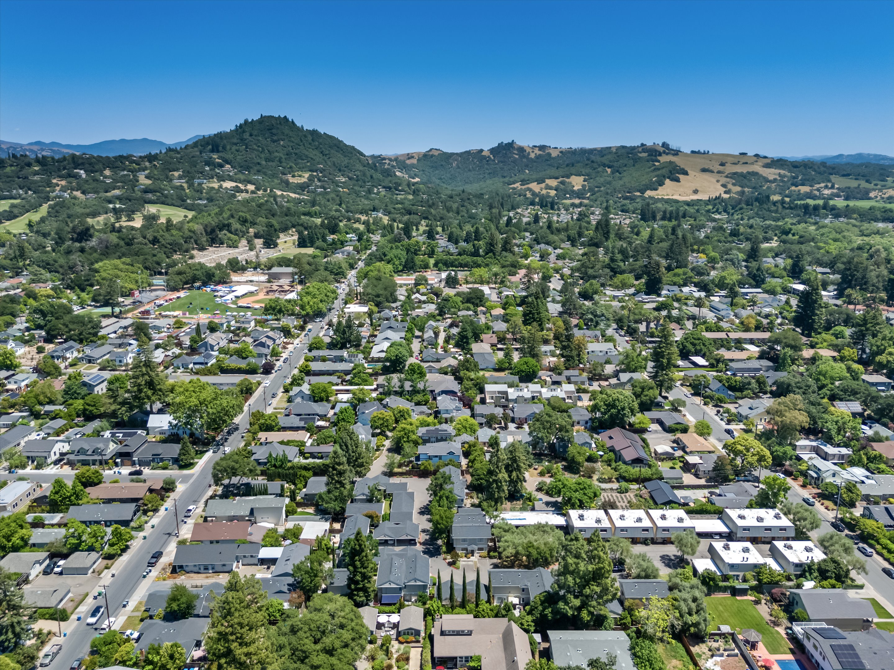  366 Piper Street, Healdsburg, CA 95448 - 物件實景