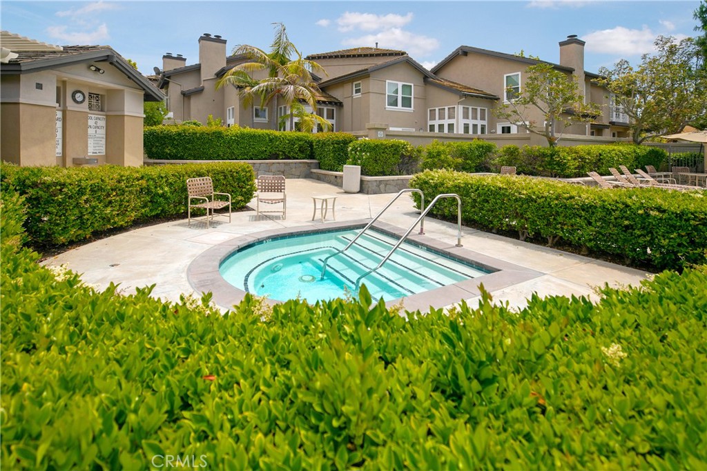Laguna Niguel, California, 92677, United States, 2 Bedrooms Bedrooms, ,2 BathroomsBathrooms,Residential,For Sale,1947960