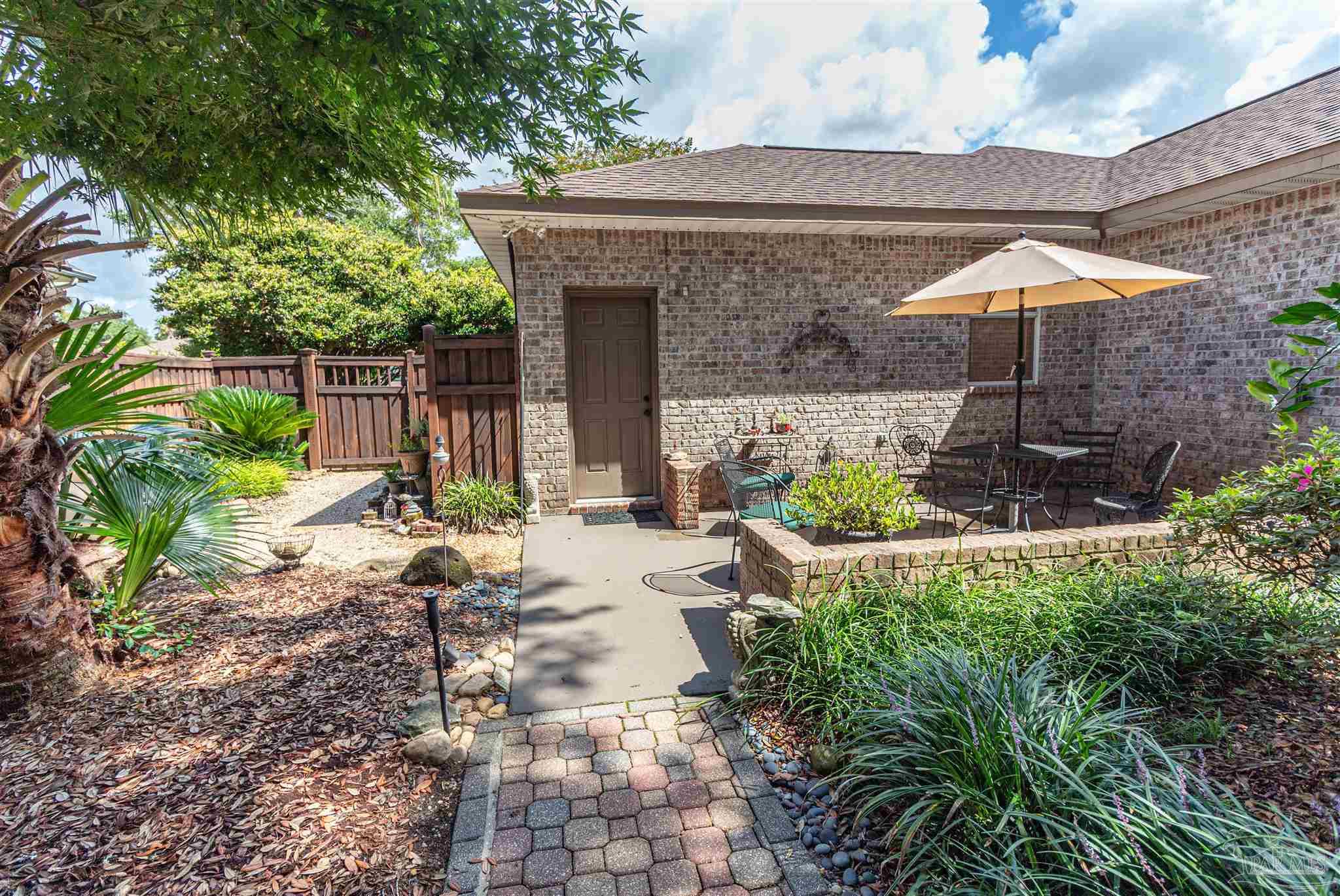 Navarre, Florida, 32566, United States, 3 Bedrooms Bedrooms, ,3 BathroomsBathrooms,Residential,For Sale,1903505