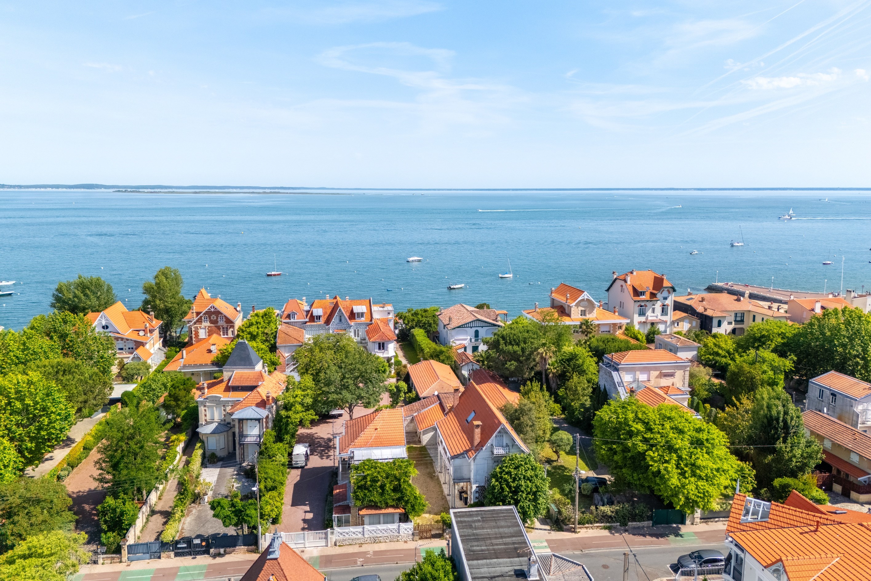  ARCACHON – VILLE D’ÉTÉ – SINGLE-STOREY HOUSE 150 METRES FROM THE BEACH – SWIMMI… - 物件實景
