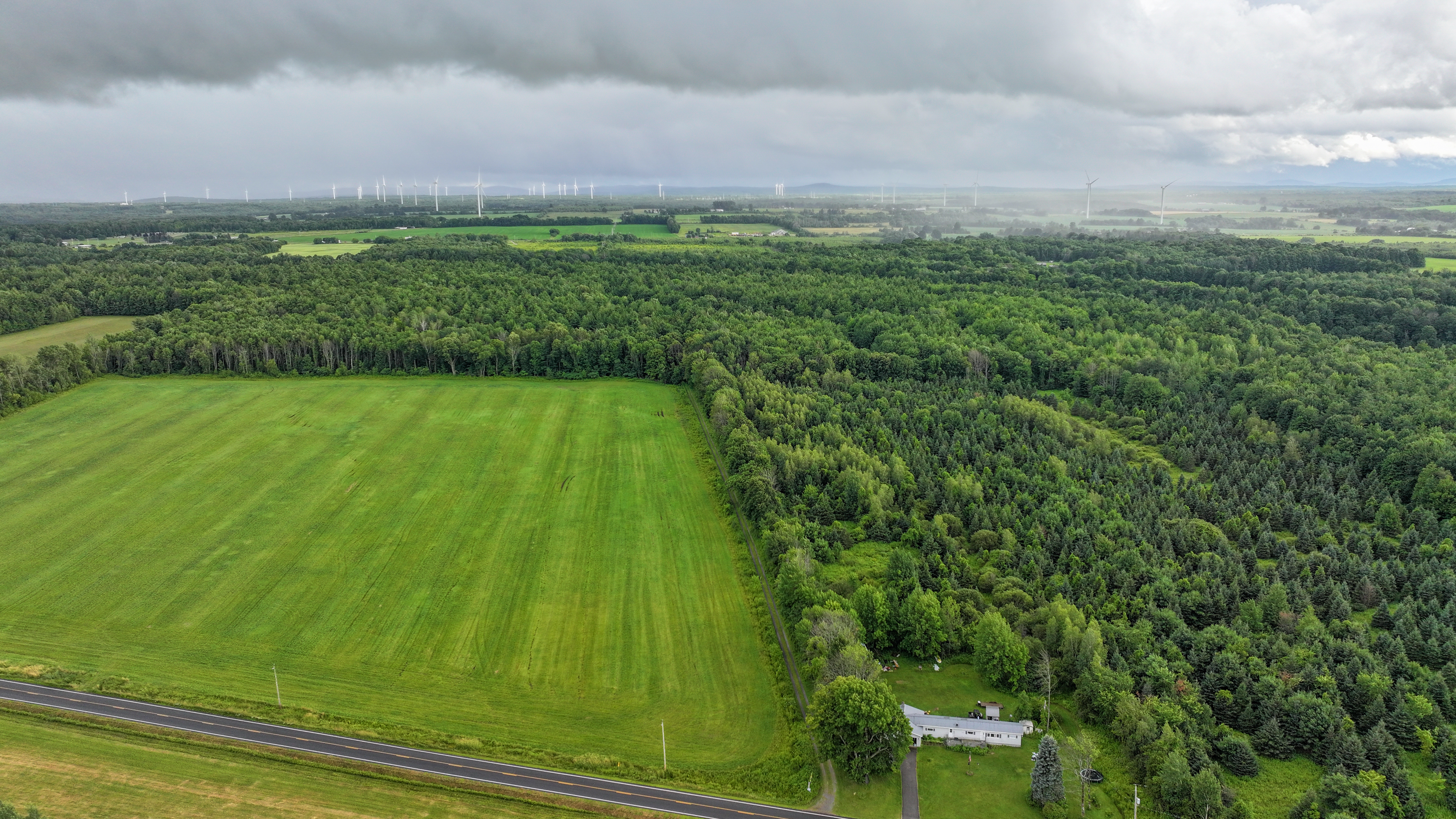  661 Chasm Road, Chateaugay, NY, 12920 - 物件實景