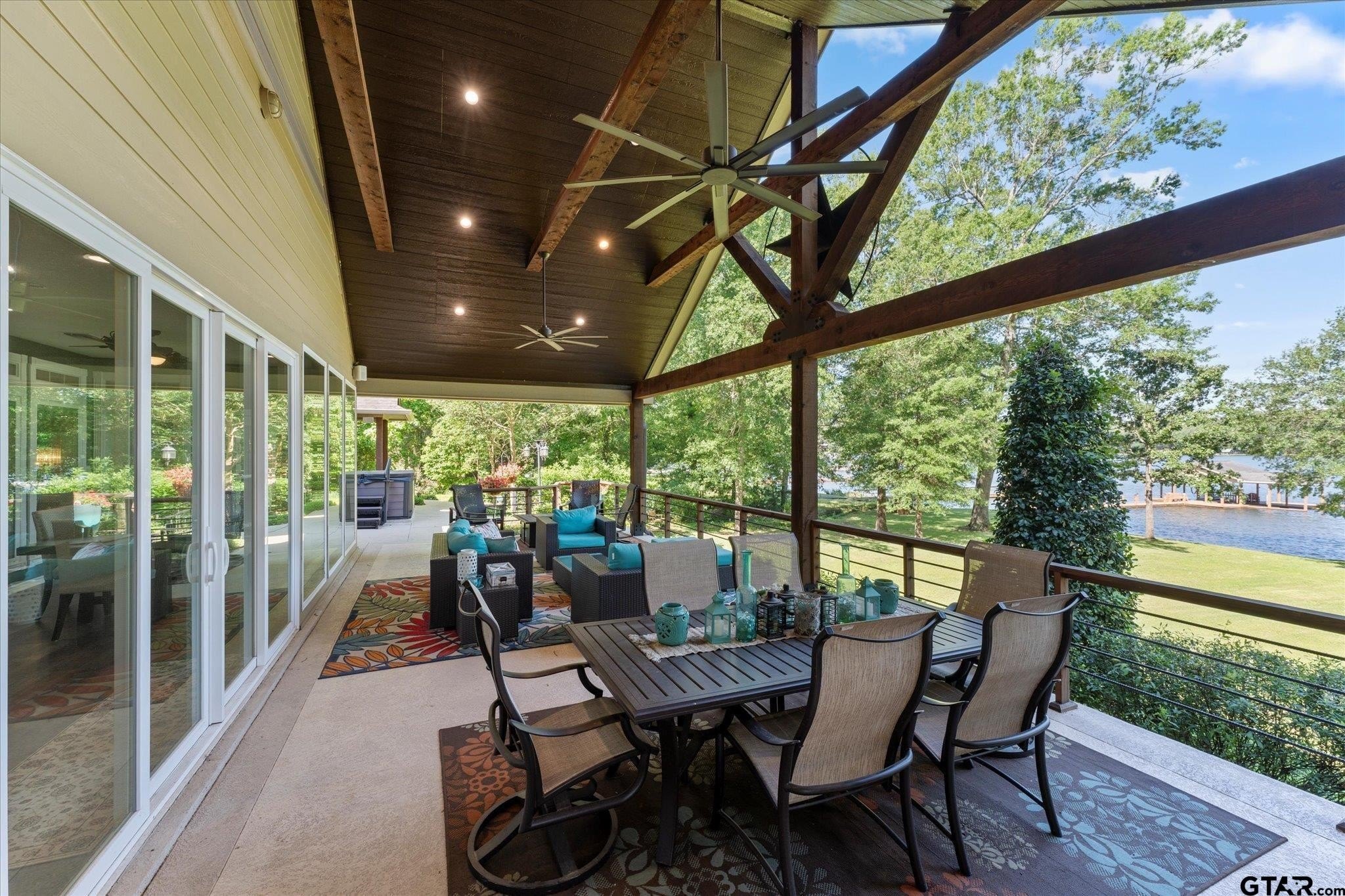 Pittsburg, Texas, 75686, United States, 4 Bedrooms Bedrooms, ,4 BathroomsBathrooms,Residential,For Sale,1983257