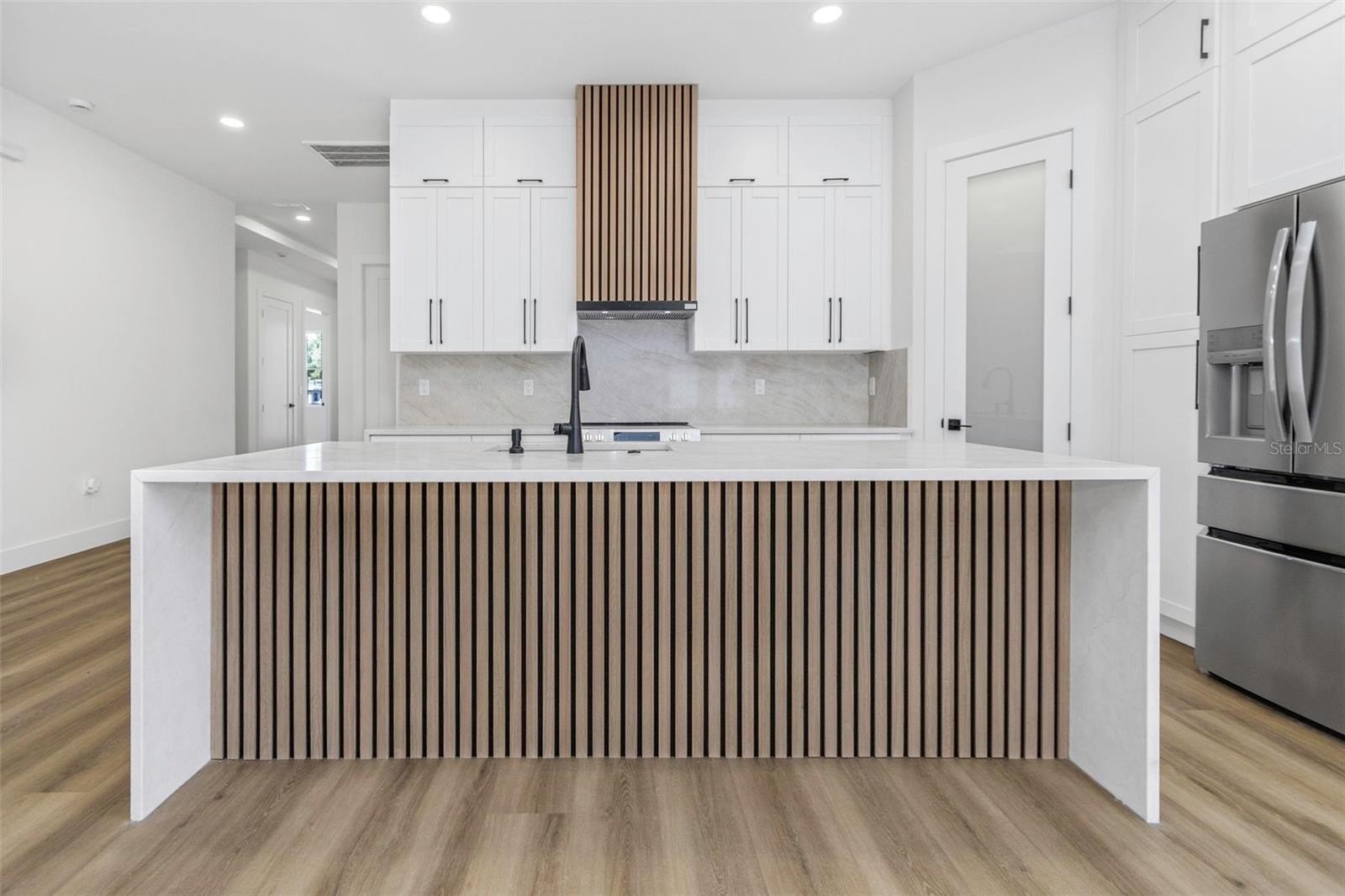 ST PETERSBURG, Florida, 33714, United States, 4 Bedrooms Bedrooms, ,3 BathroomsBathrooms,Residential,For Sale,2022051