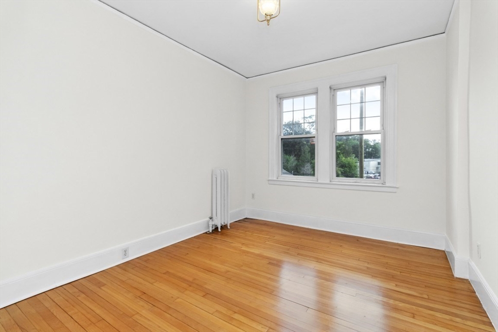 Melrose, Massachusetts, 02176, United States, 3 Bedrooms Bedrooms, ,1 BathroomBathrooms,Residential,For Sale,1950812