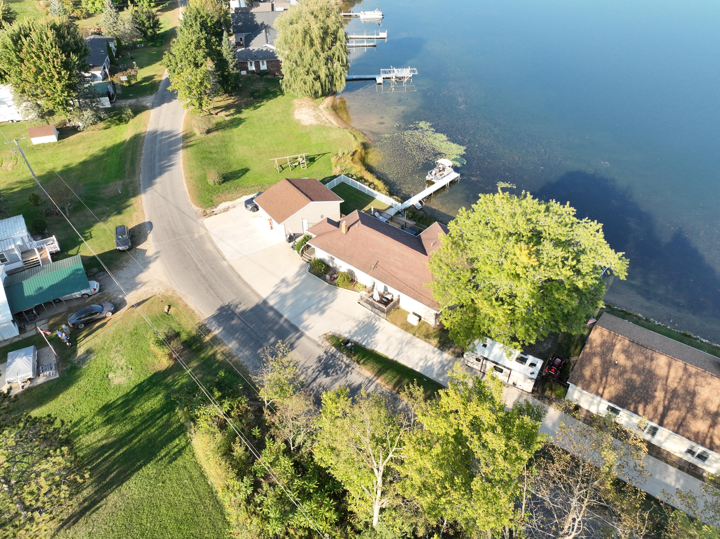 Fremont, Michigan, 49412, United States, 3 Bedrooms Bedrooms, ,2 BathroomsBathrooms,Residential,For Sale,1743034