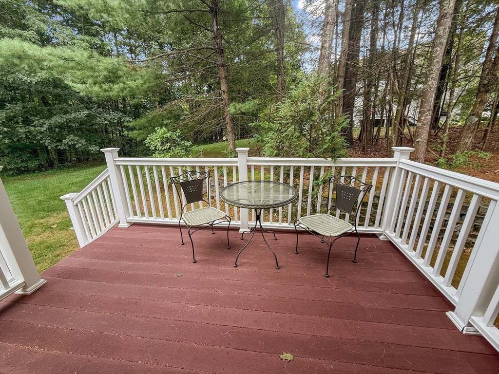 Haverhill, Massachusetts, 01830, United States, 2 Bedrooms Bedrooms, ,3 BathroomsBathrooms,Residential,For Sale,1940361