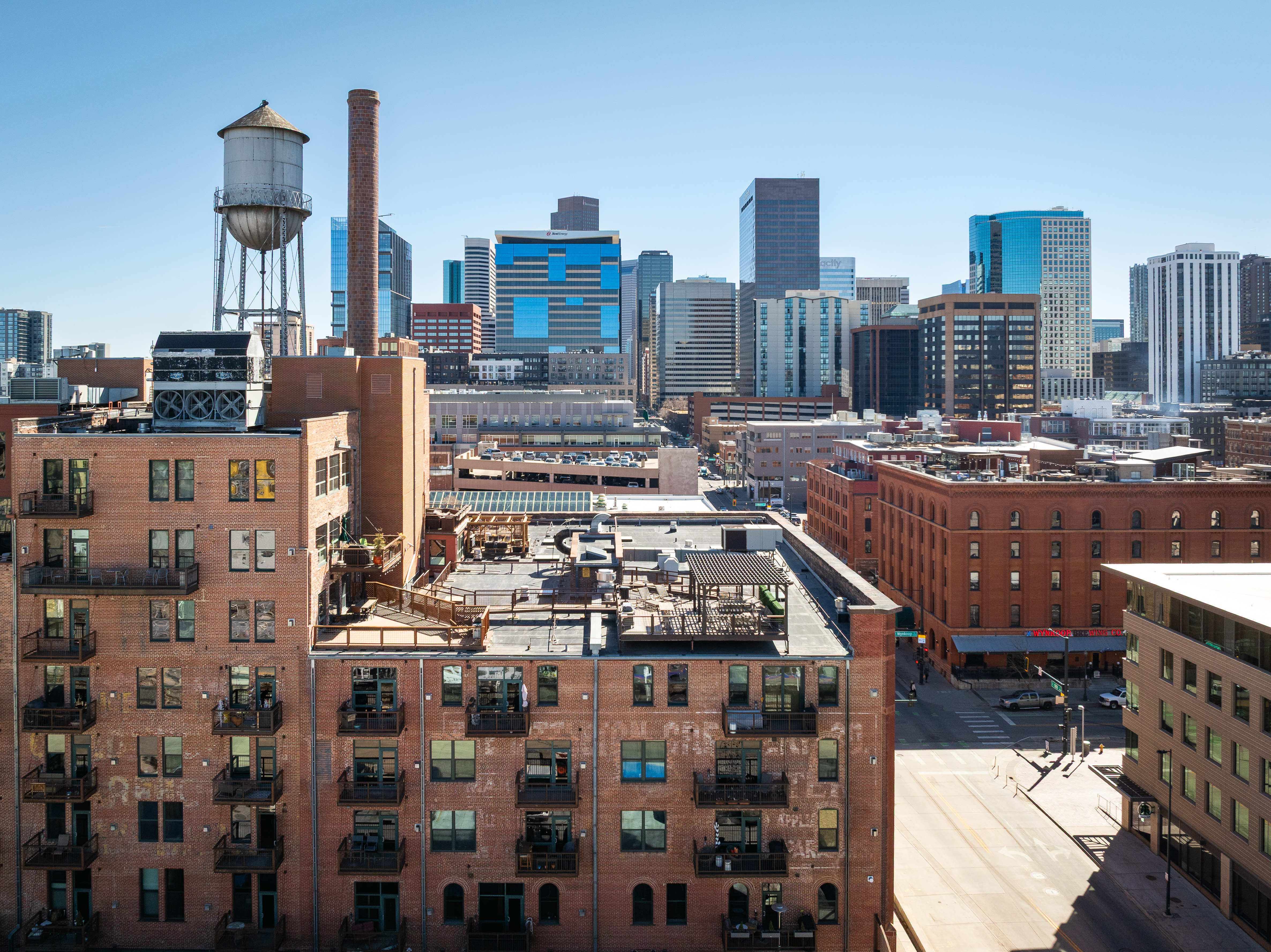  Unit 518 Occupies the Top Floor of the Ice House Lofts - 物件實景